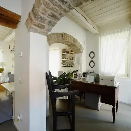 Вилла Il Colombarone