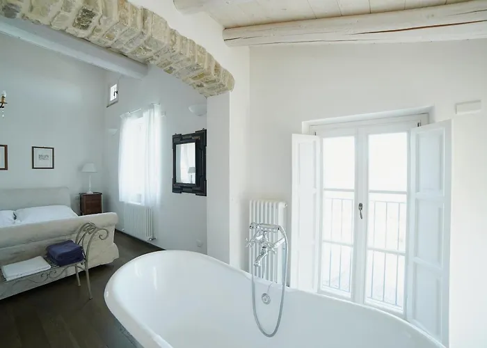 Il Colombarone Villa